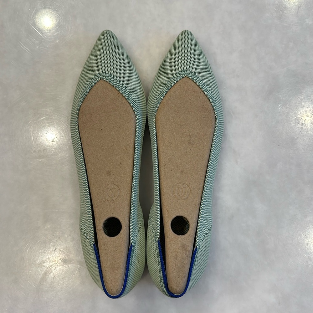 Brand New Mint Rothys Points